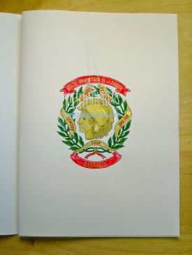 Escudo / logo de la entidad a la que pertenece el libro de firmas o de honor